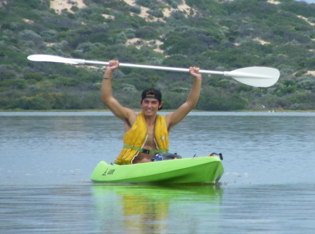 הוילה מנינגי Coorong Waterfront Retreat מראה חיצוני תמונה